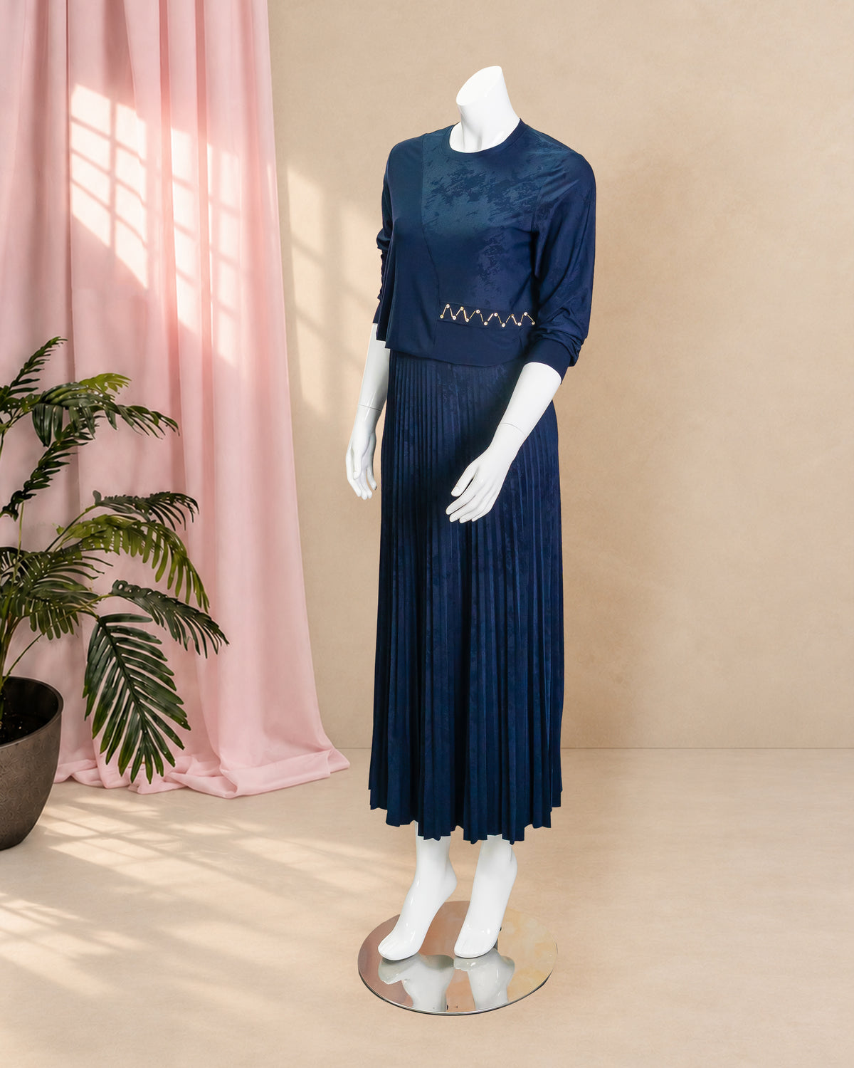 Navy Pleated Set